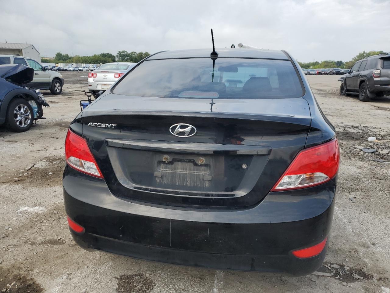 2015 Hyundai Accent Gls VIN: KMHCT4AE7FU933025 Lot: 81737075