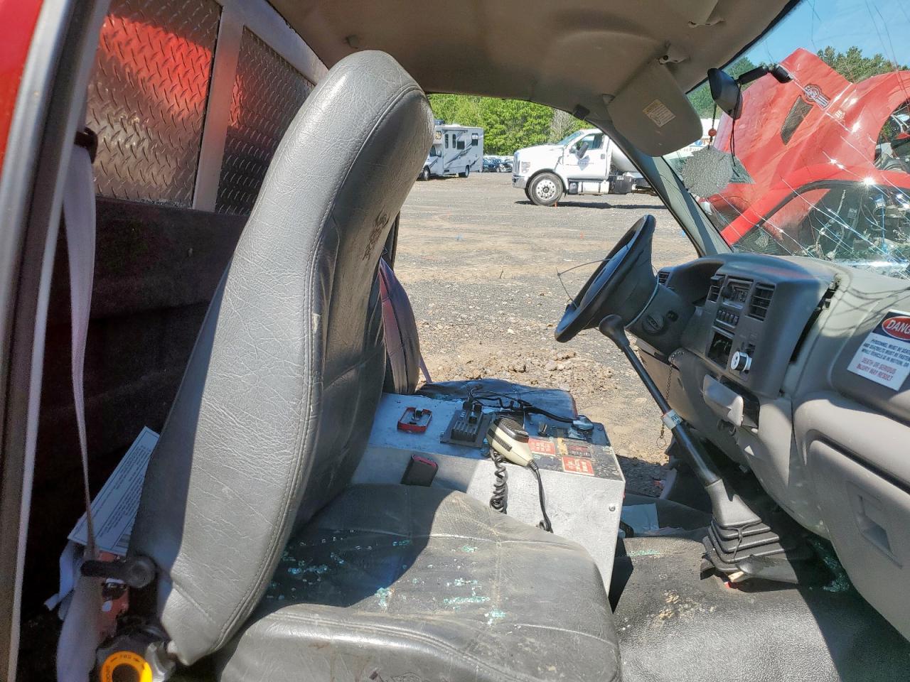 1999 Ford F450 Super - Trucks Pumper Fire Truck VIN: 1FDXF46F9XEE83898 Lot: 70816185