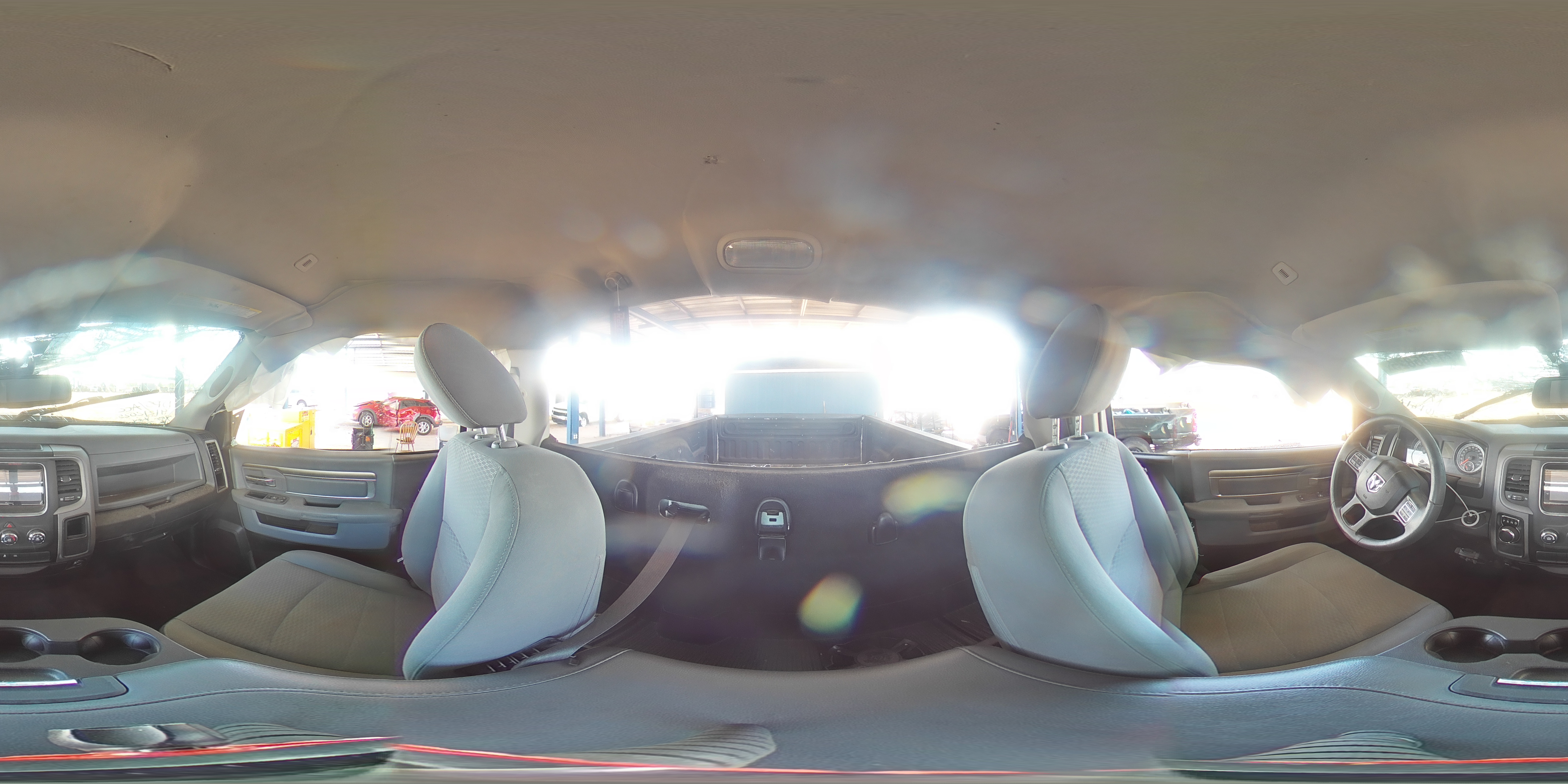 2019 Ram 1500 Classic Tradesman VIN: 3C6JR6AT2KG648256 Lot: 71565825