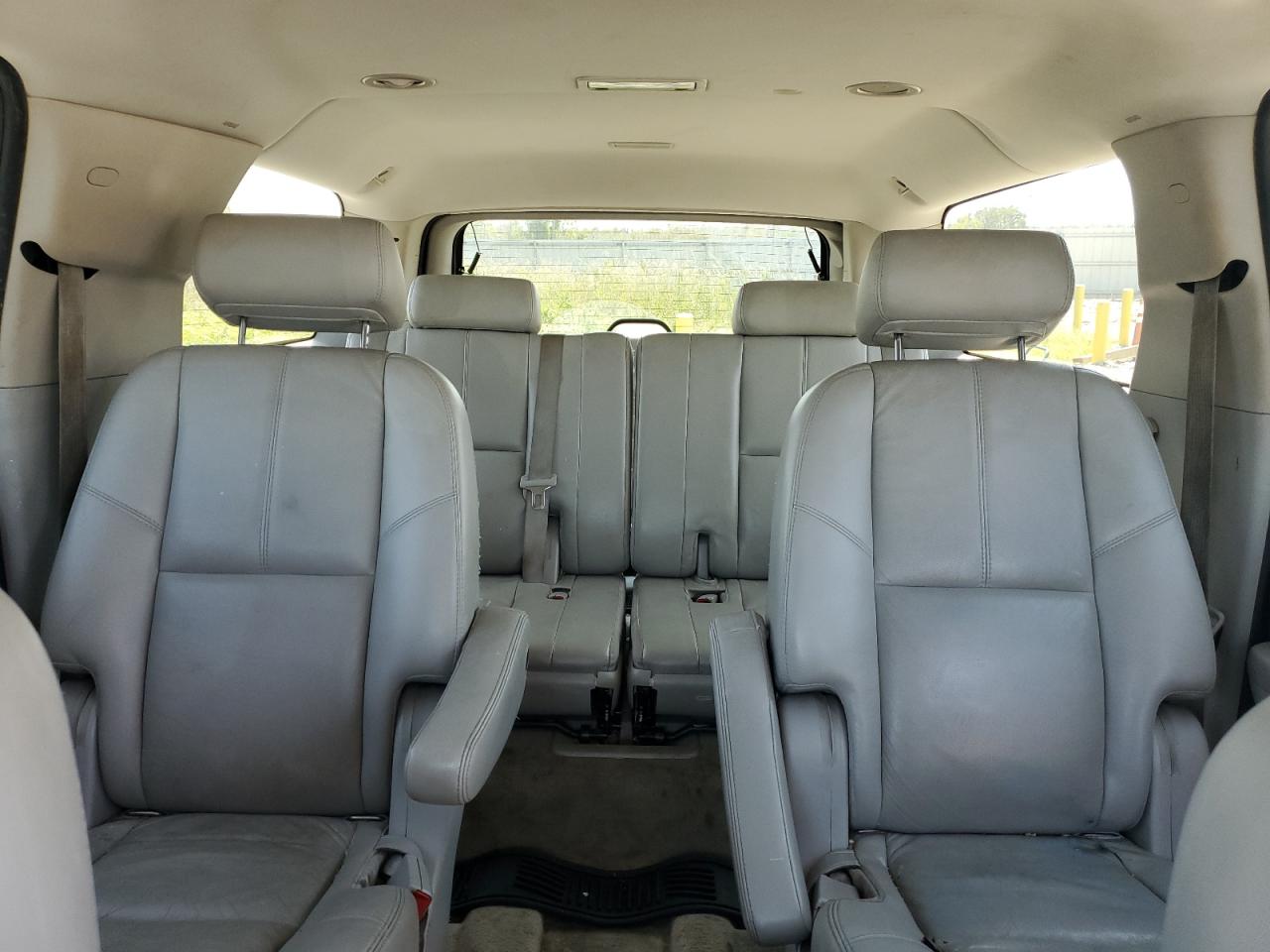 2007 Chevrolet Suburban C1500 VIN: 3GNFC16077G307421 Lot: 80148135