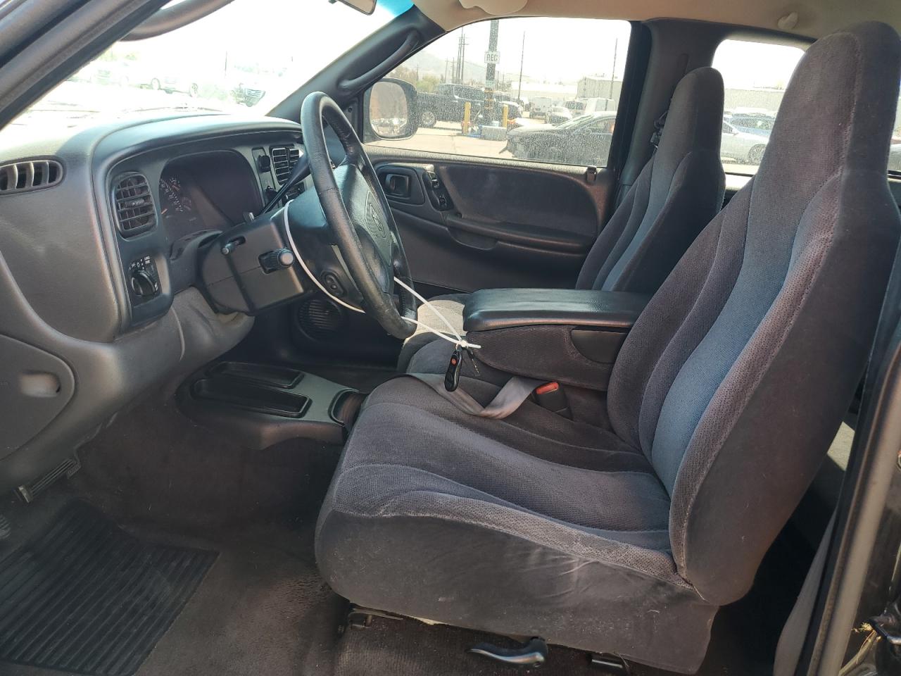 2000 Dodge Dakota VIN: 1B7GL22N7YS516611 Lot: 82144175