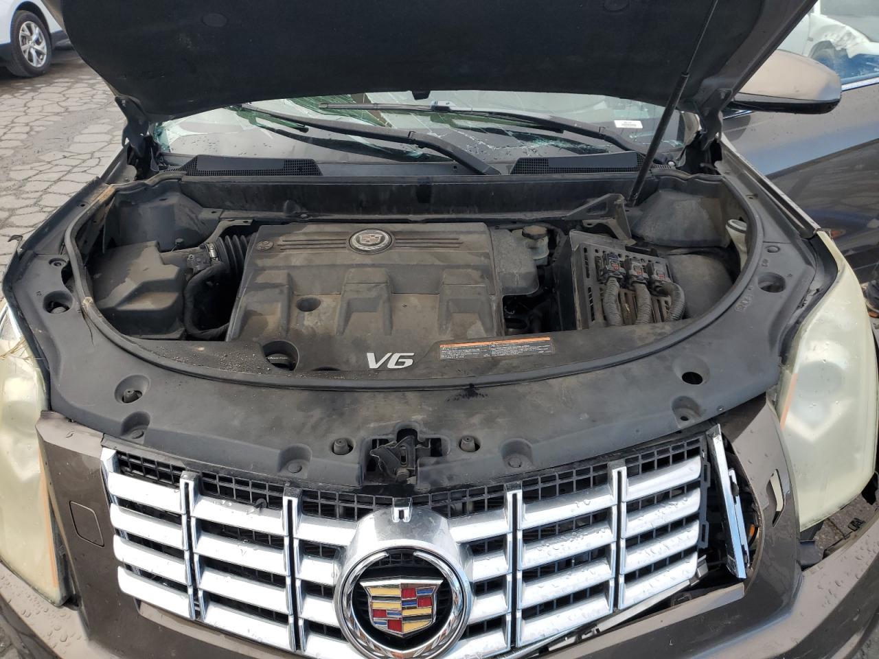 2014 Cadillac Srx Performance Collection VIN: 3GYFNCE30ES549255 Lot: 81515015