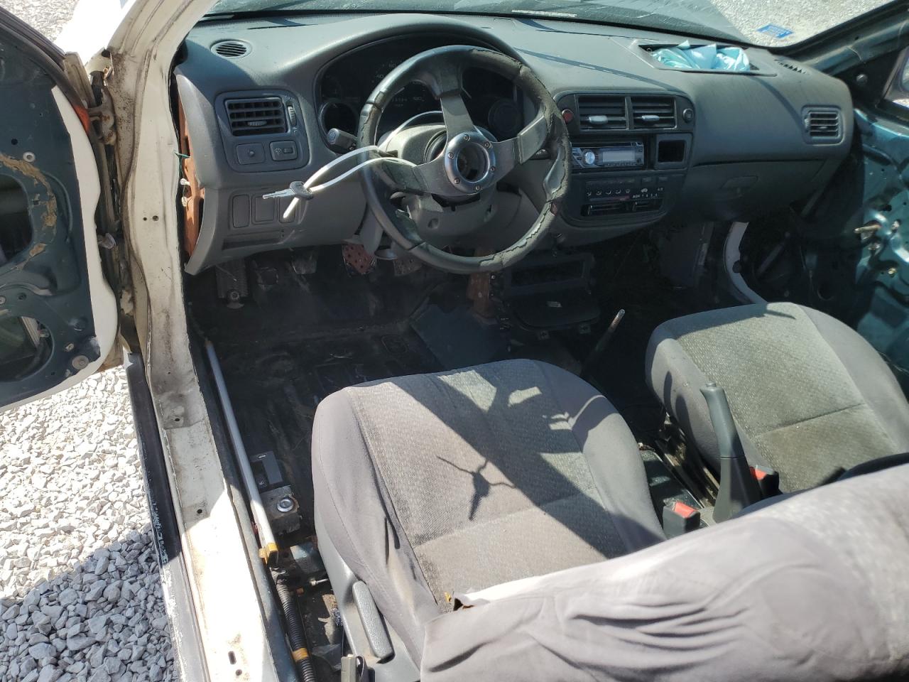 1998 Honda Civic Dx VIN: 1HGEJ6122WL050705 Lot: 81302345