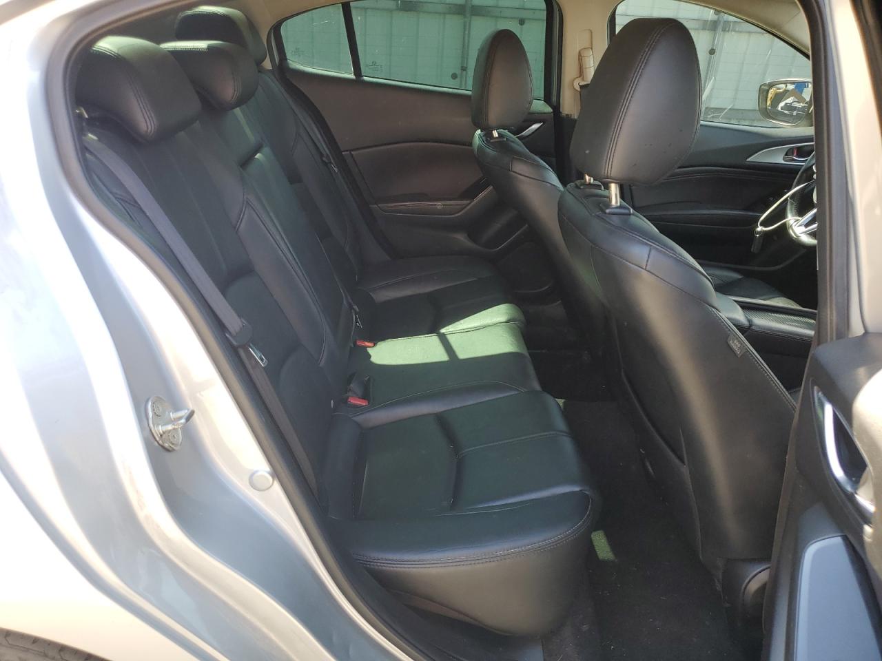 2017 Mazda 3 Touring VIN: JM1BN1V70H1106072 Lot: 80859785