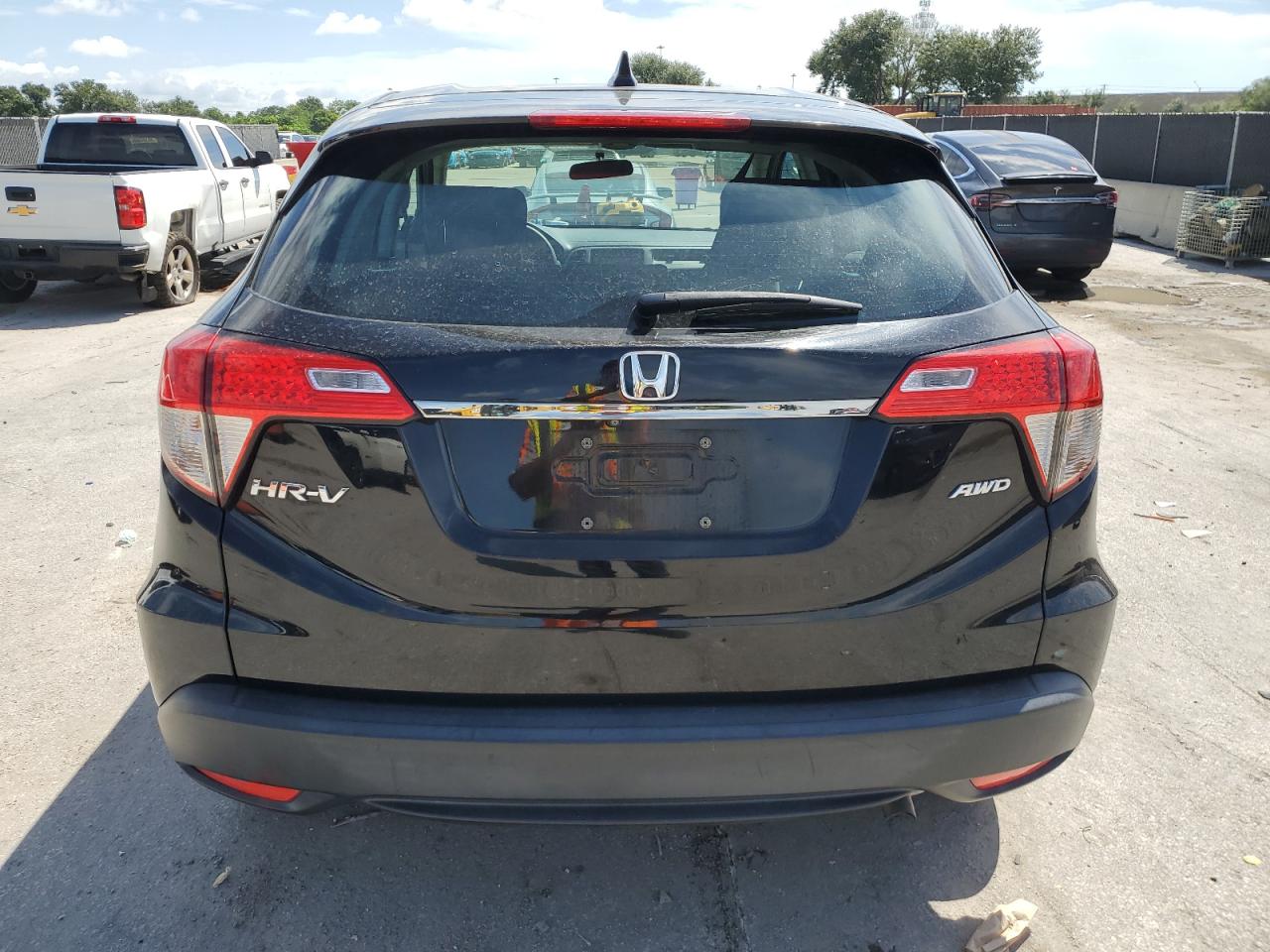 2019 Honda Hr-V Lx VIN: 3CZRU6H35KG727298 Lot: 80116025