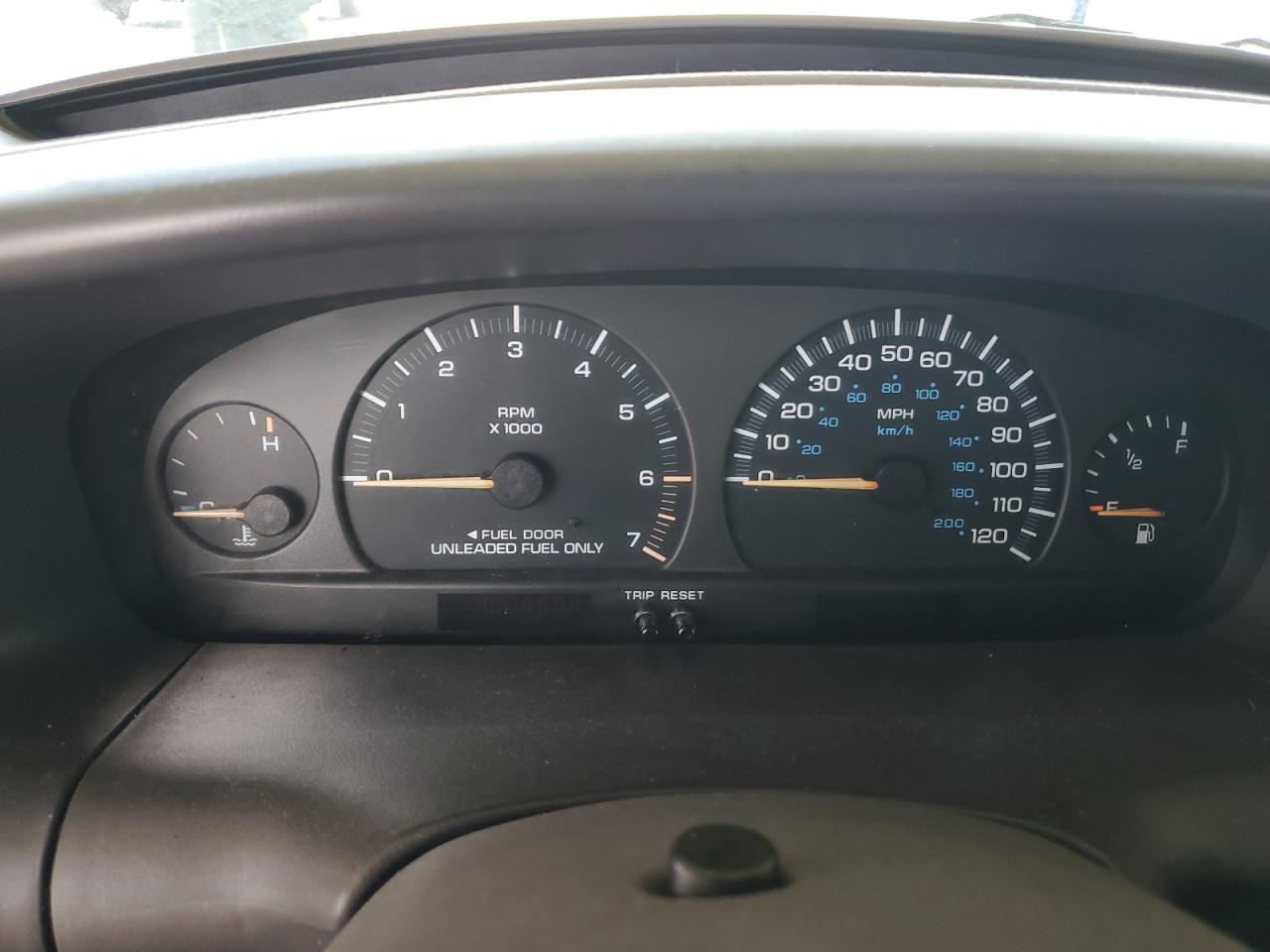 2000 Chrysler Town & Country Lx VIN: 1C4GP44G5YB587143 Lot: 81760505