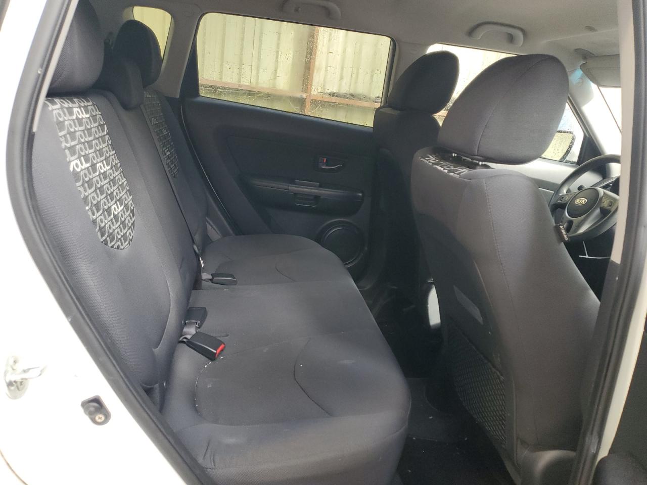 2011 Kia Soul + VIN: KNDJT2A21B7347807 Lot: 80338115
