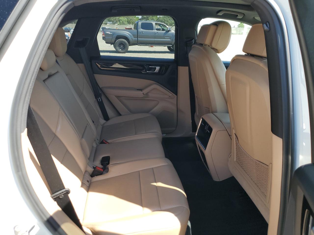 2019 Porsche Cayenne VIN: WP1AA2AY4KDA03320 Lot: 82170425