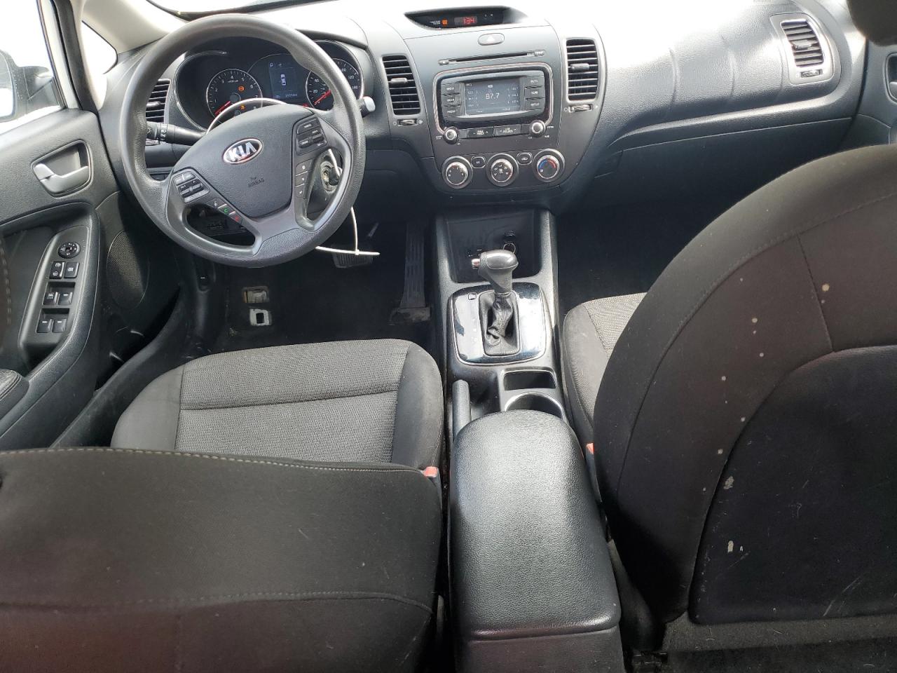 2018 Kia Forte Lx VIN: 3KPFK4A71JE268829 Lot: 84159885