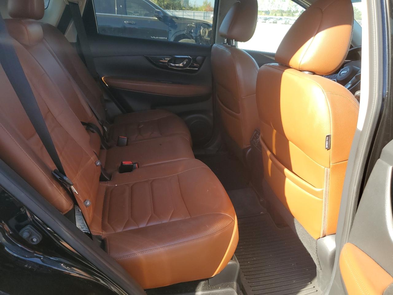 2017 Nissan Rogue Sv VIN: 5N1AT2MV9HC869022 Lot: 83926335