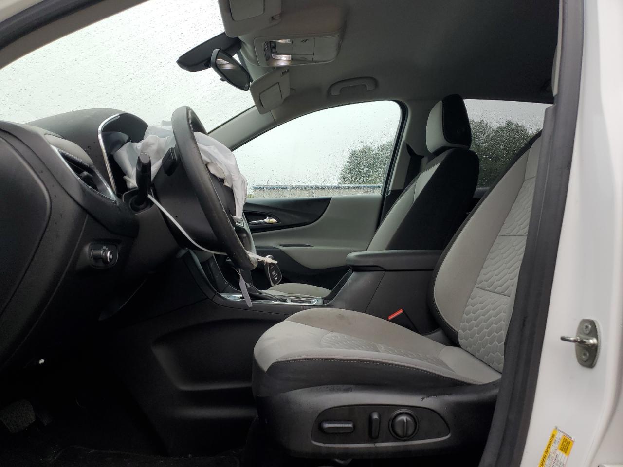 2018 Chevrolet Equinox Ls VIN: 2GNAXREV3J6235405 Lot: 83982375