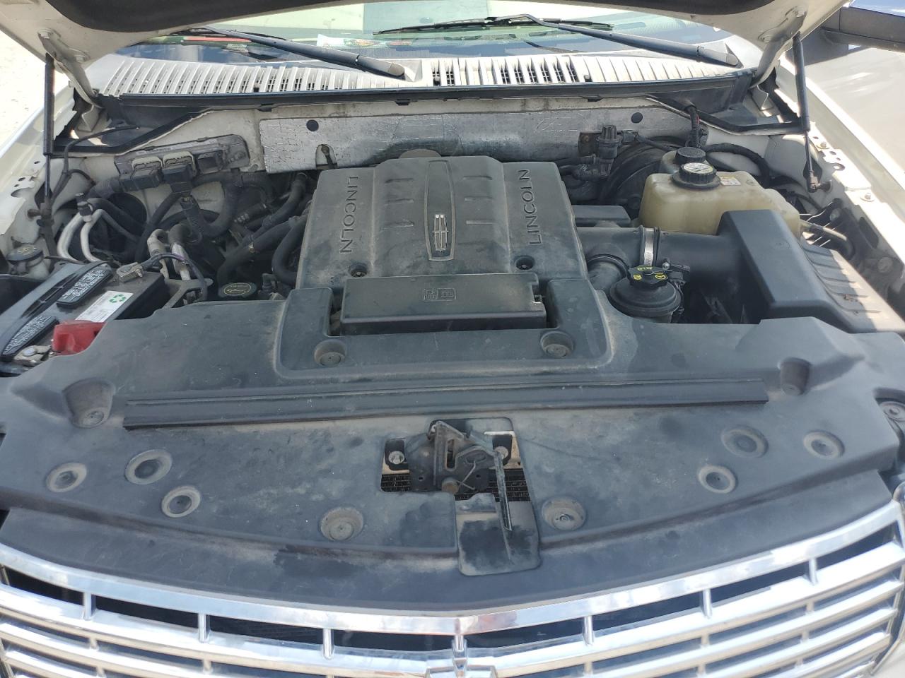 2008 Lincoln Navigator L VIN: 5LMFL28578LJ03884 Lot: 80354375