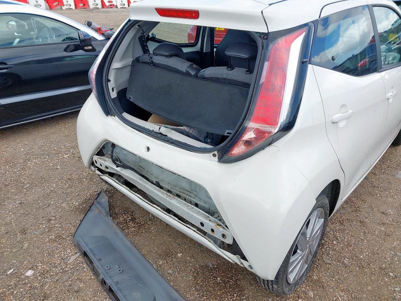 2014 TOYOTA AYGO X-PRESSION VVT-I 