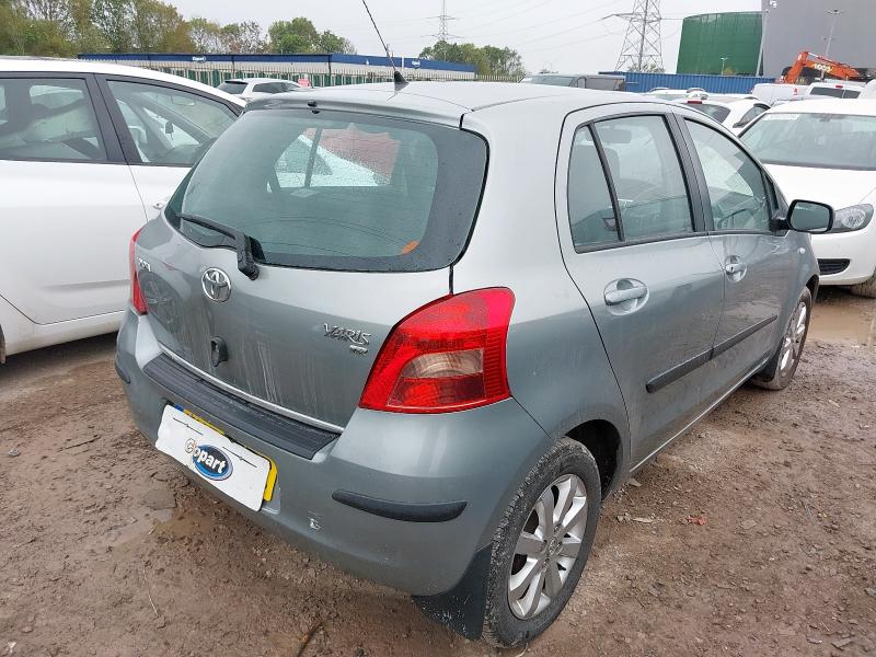 2008 TOYOTA YARIS TR 