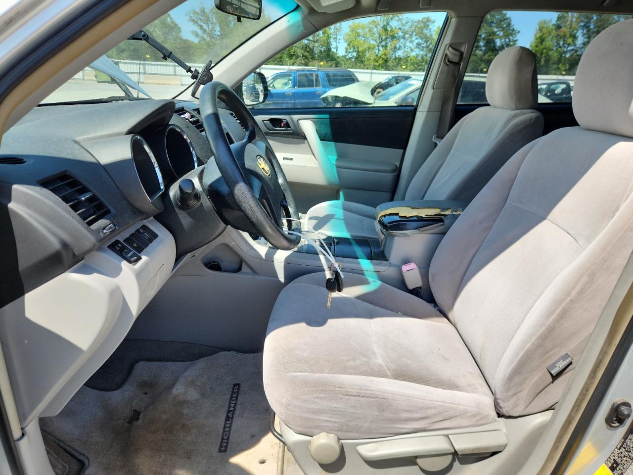 2008 Toyota Highlander VIN: JTEDS41A282044961 Lot: 72041185