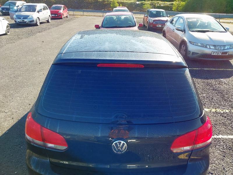 2011 VOLKSWAGEN GOLF MATCH