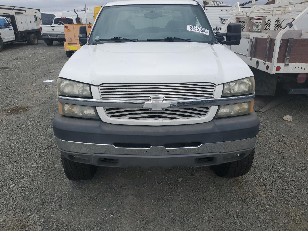 2004 Chevrolet Silverado K2500 Heavy Duty VIN: 1GCHK232X4F261242 Lot: 83850505