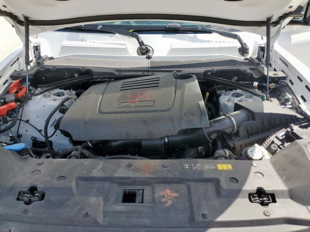 2024 Land Rover Defender 110 S VIN: SALEJ7EX8R2344333 Lot: 80922025