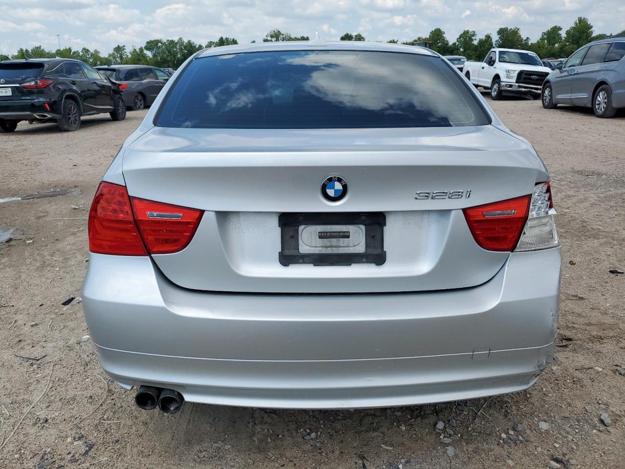 2009 BMW 328 I VIN: WBAPH77589NM30499 Lot: 71170825