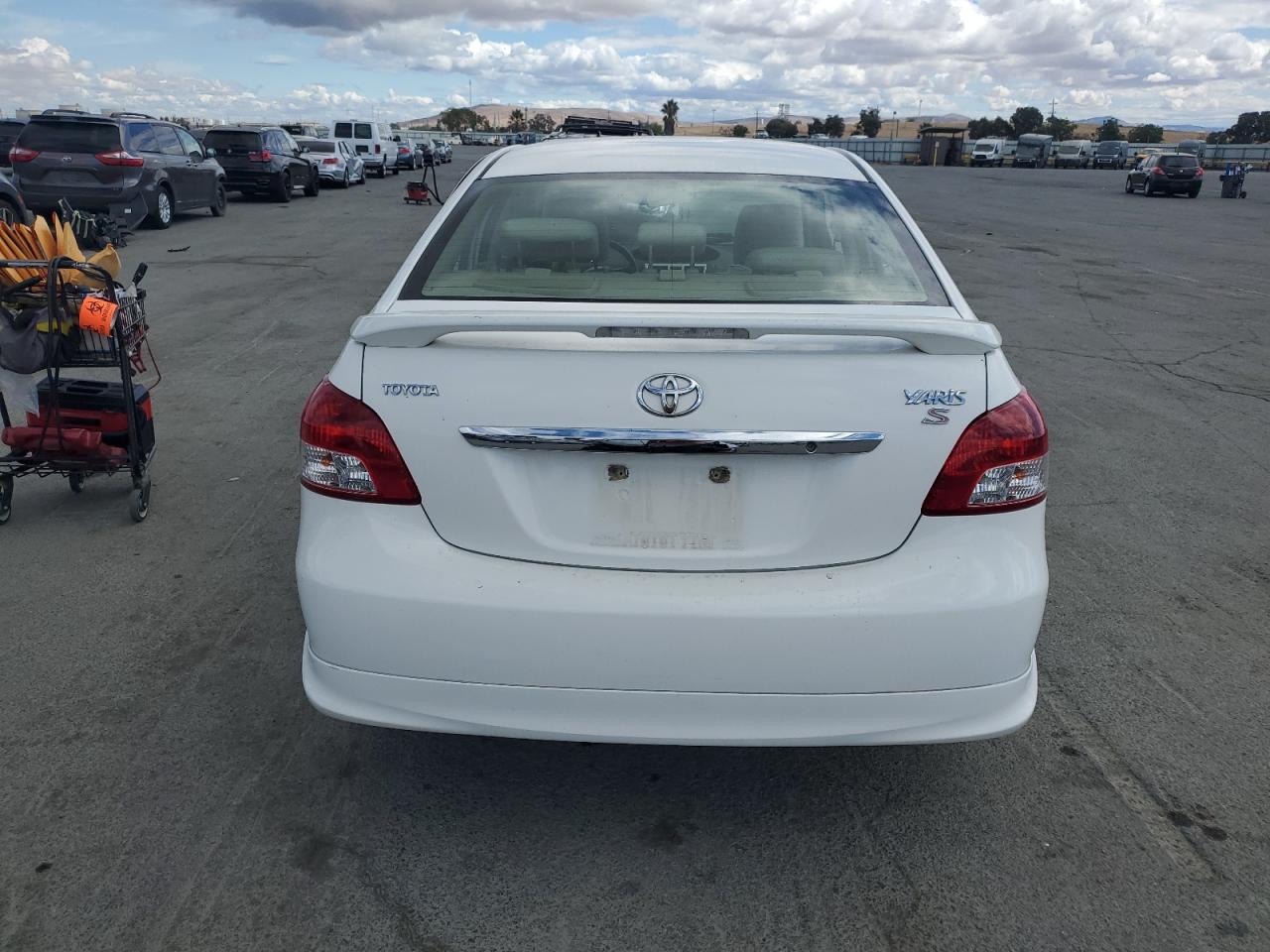 2007 Toyota Yaris VIN: JTDBT923771164037 Lot: 71902825