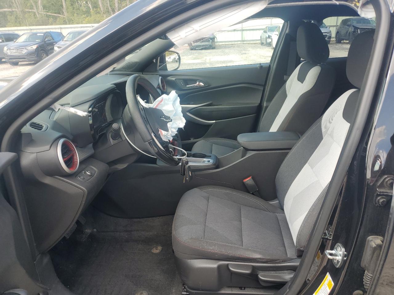 2024 Chevrolet Trax 1Rs VIN: KL77LGE29RC040420 Lot: 80328355