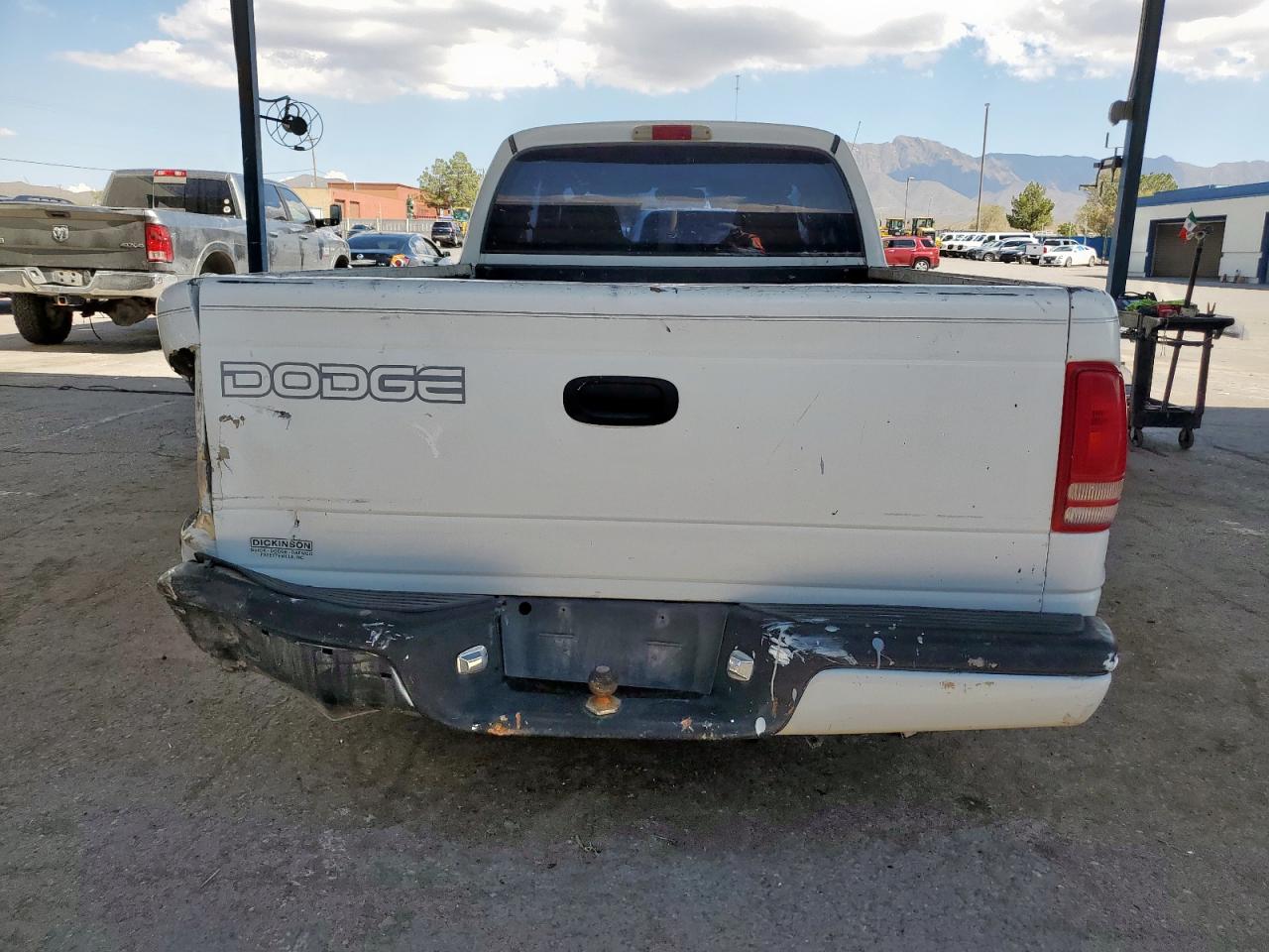 2000 Dodge Dakota VIN: 1B7GL22X5YS553805 Lot: 84746735