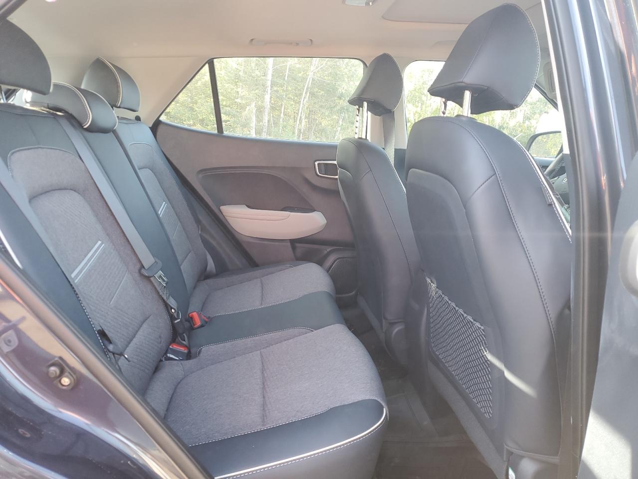 2024 Hyundai Venue Sel VIN: KMHRC8A38RU337894 Lot: 70906715