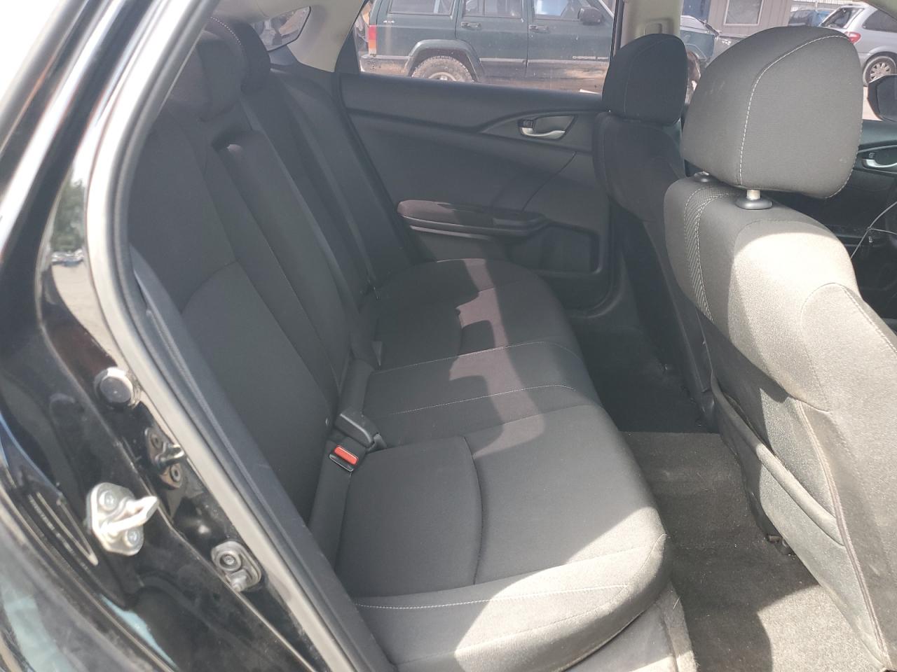 2018 Honda Civic Ex VIN: 19XFC1E32JE003372 Lot: 72039565