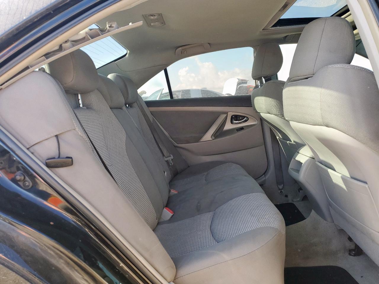 2009 Toyota Camry Base VIN: 4T1BE46K09U305008 Lot: 81161195