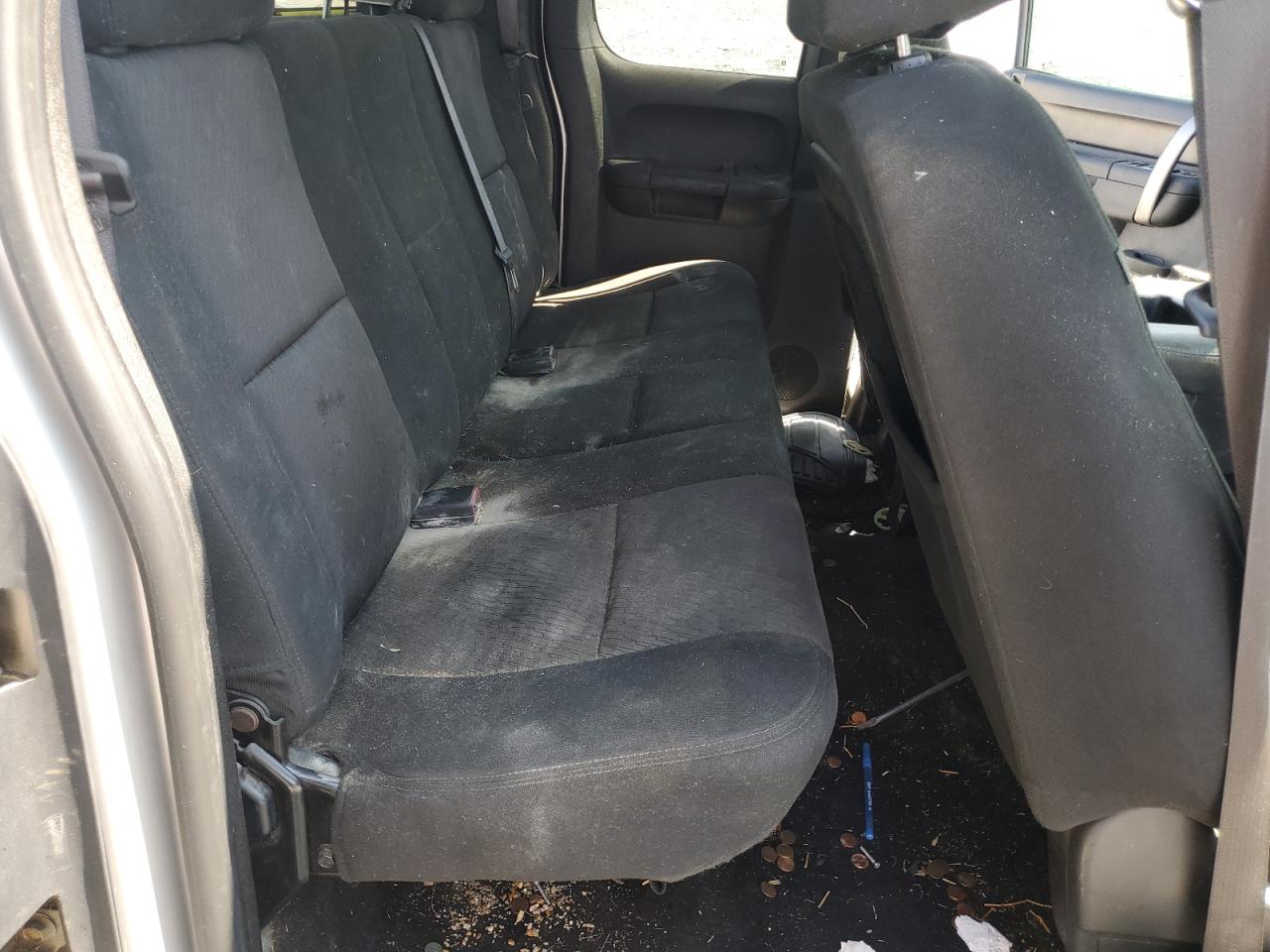 2011 Chevrolet Silverado K1500 Ls VIN: 1GCRKREA1BZ400994 Lot: 71784035