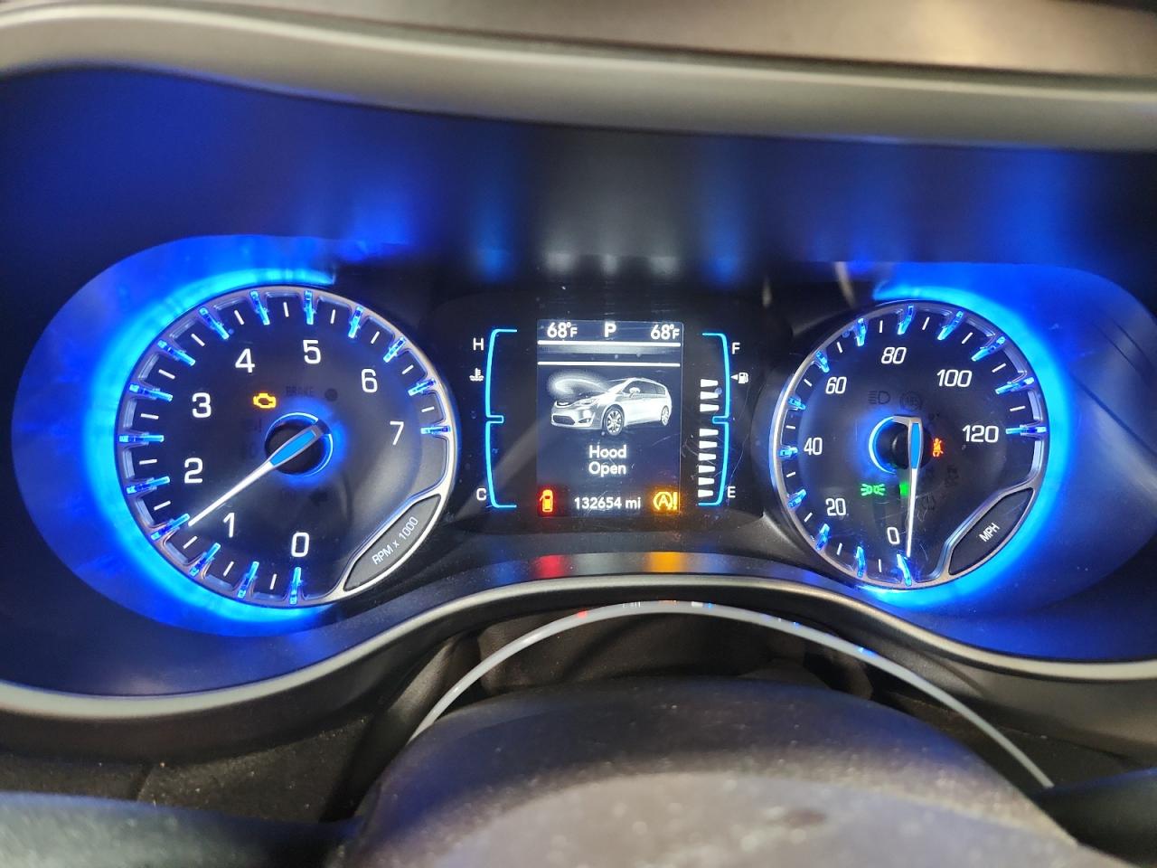 2017 Chrysler Pacifica Touring L VIN: 2C4RC1BG8HR833643 Lot: 84419615