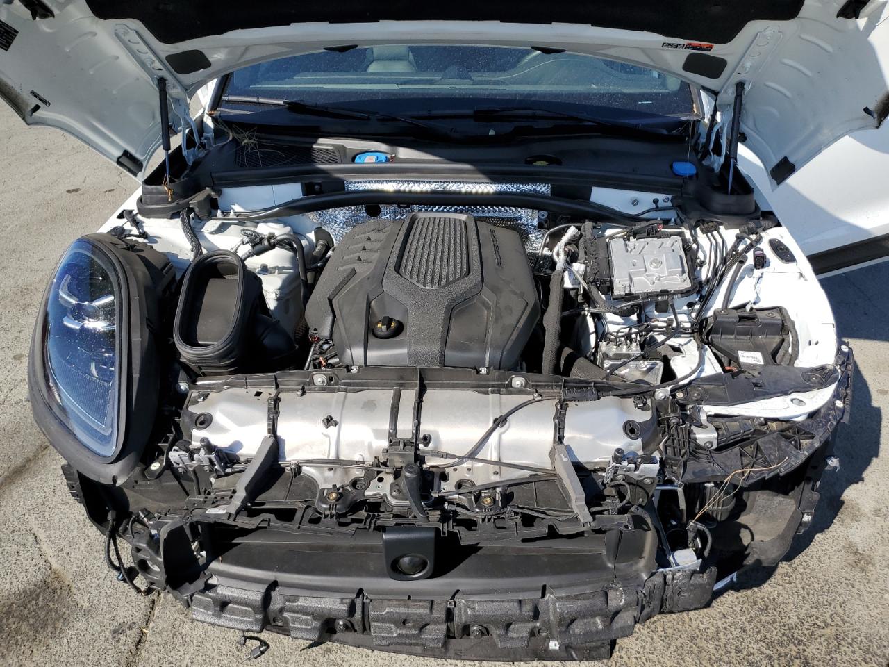 2024 Porsche Macan Base VIN: WP1AA2A58RLB09419 Lot: 80916305