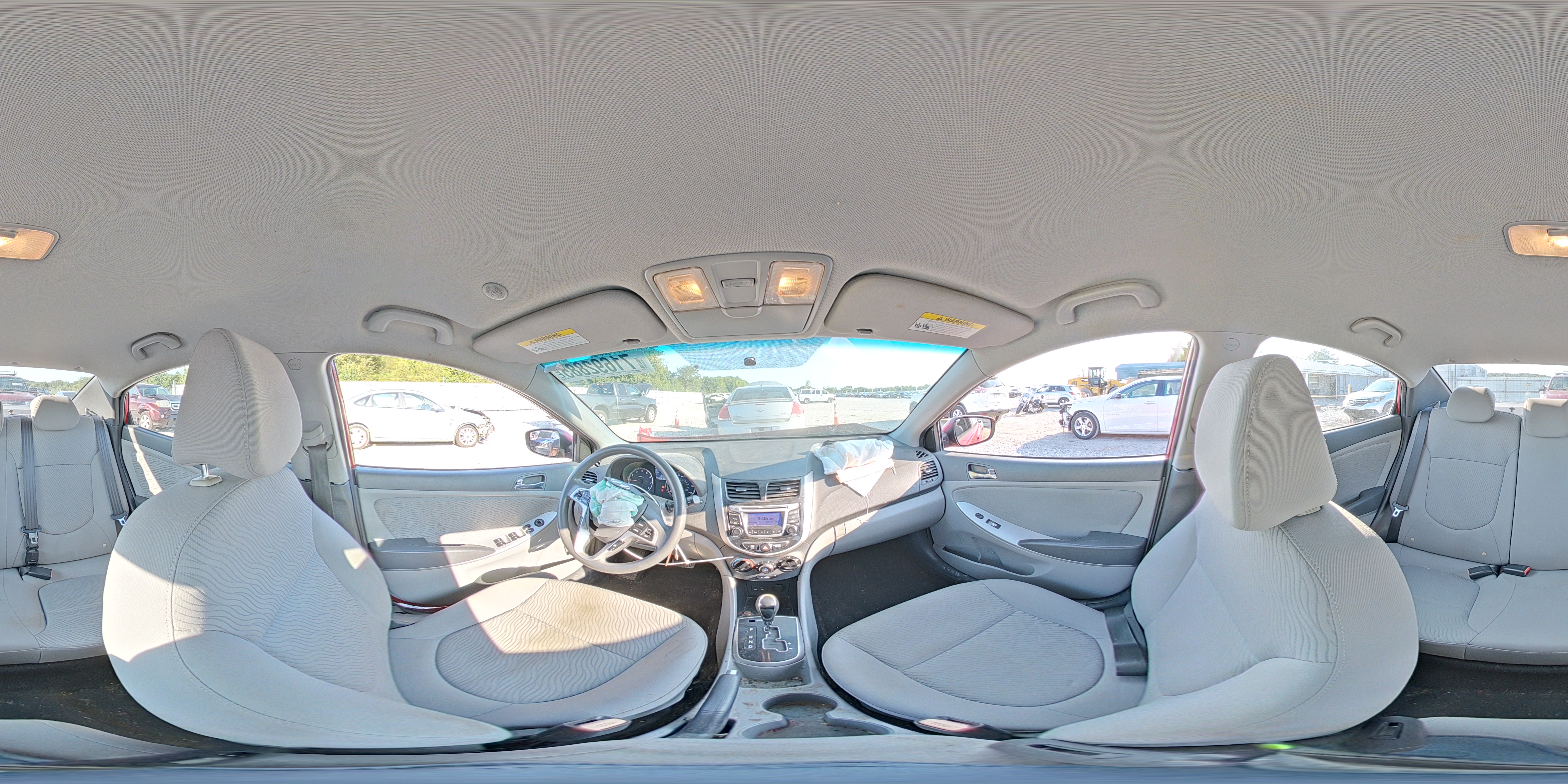 2014 Hyundai Accent Gls VIN: KMHCU4AE1EU624565 Lot: 92412525