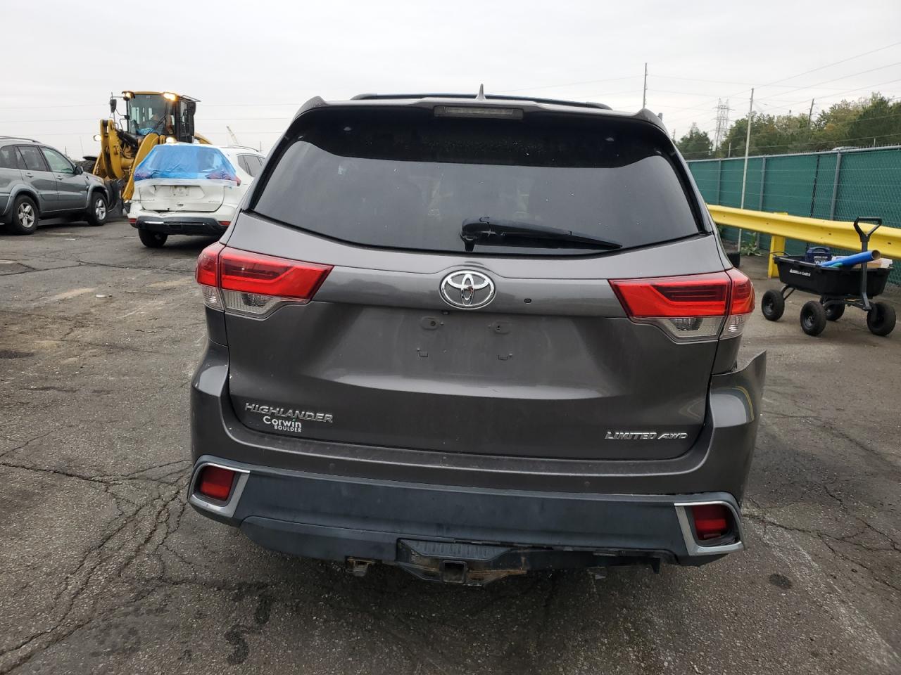 2018 Toyota Highlander Limited VIN: 5TDDZRFH9JS805292 Lot: 71845255