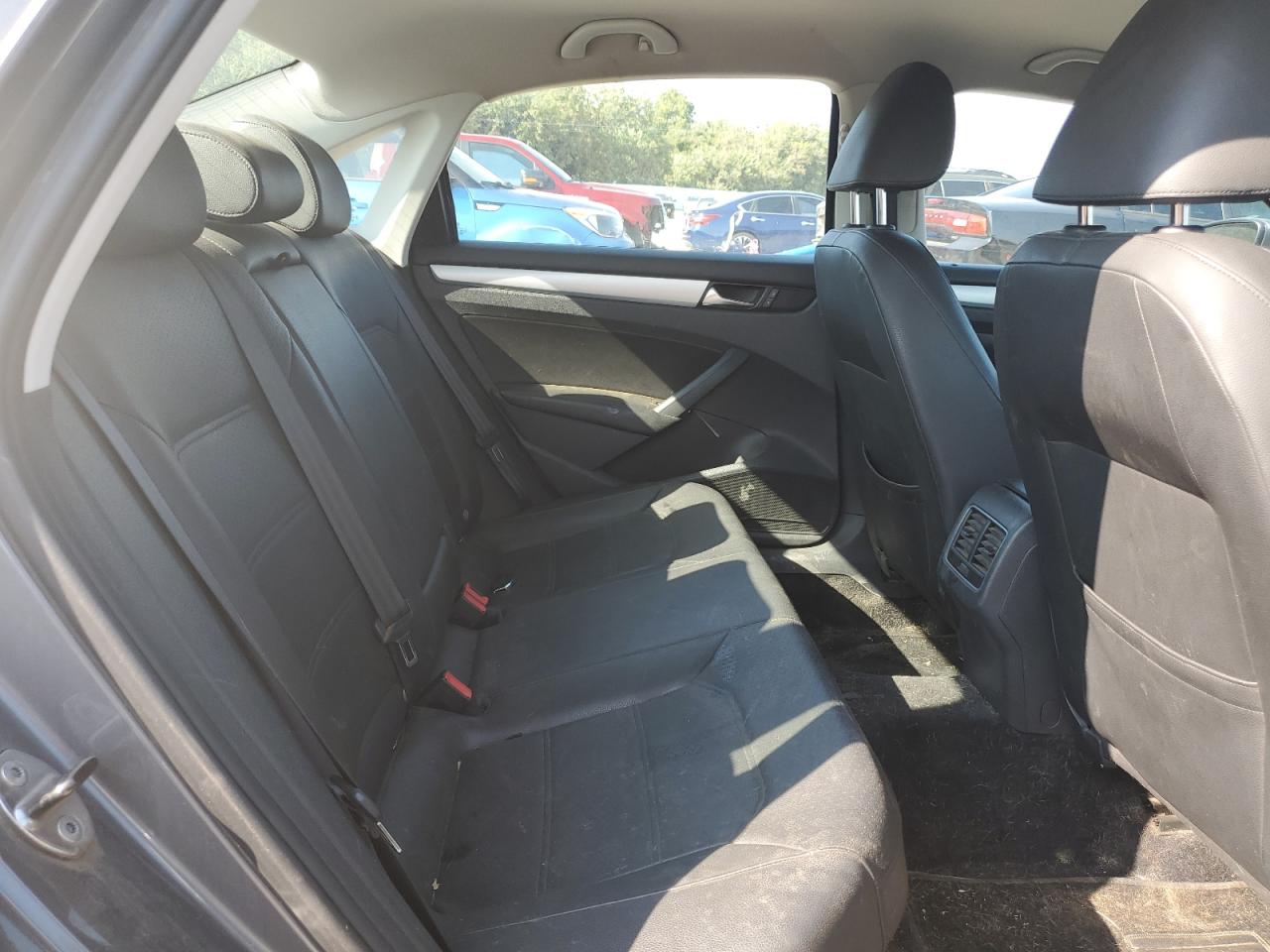 2013 Volkswagen Passat Se VIN: 1VWBP7A33DC066064 Lot: 71624875