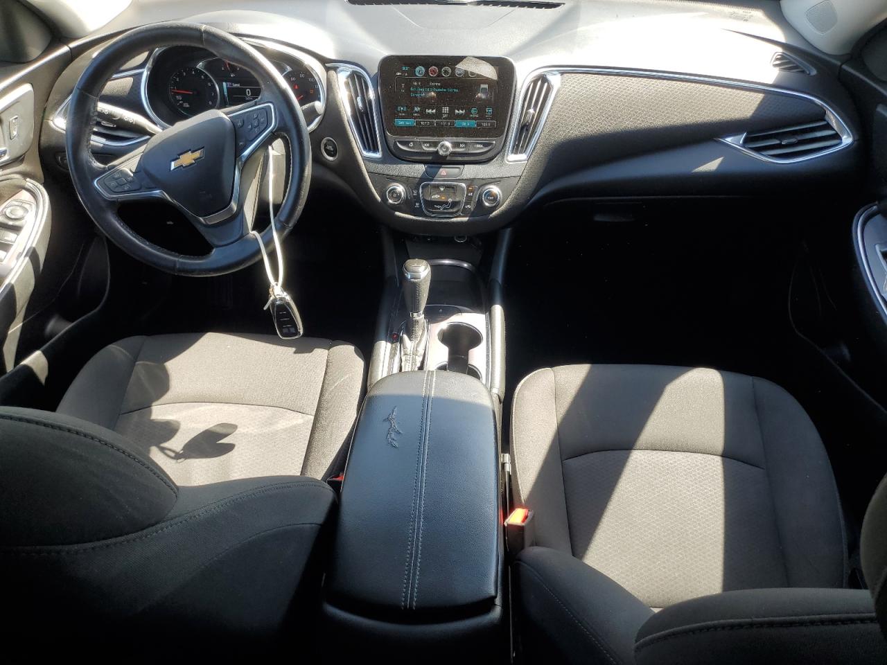 2018 Chevrolet Malibu Lt VIN: 1G1ZD5STXJF248151 Lot: 81882365