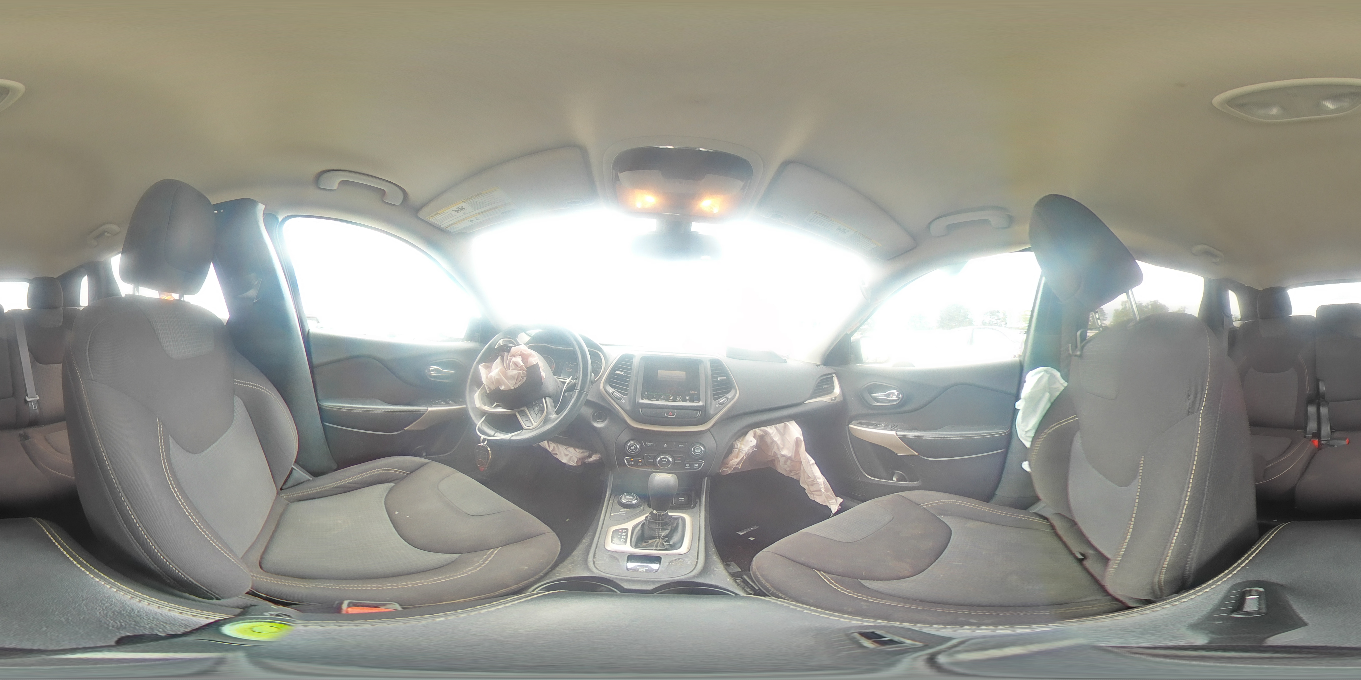 2017 Jeep Cherokee Latitude VIN: 1C4PJMCB4HW584301 Lot: 71077695