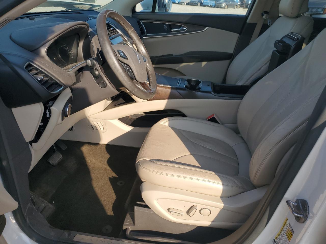 2016 Lincoln Mkx Reserve VIN: 2LMTJ6LRXGBL57976 Lot: 81083135