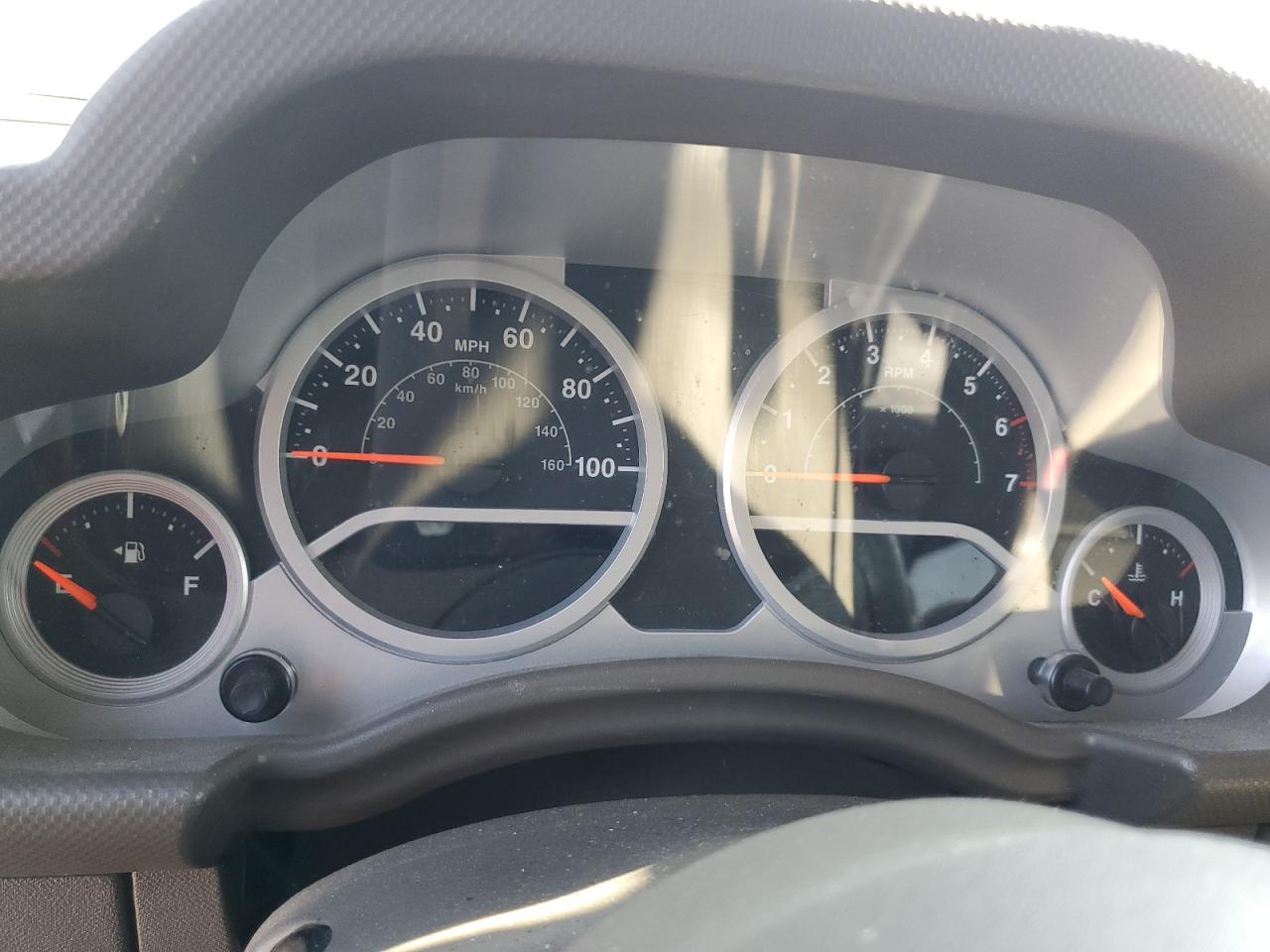 2010 Jeep Wrangler Unlimited Sahara VIN: 1J4BA5H1XAL125839 Lot: 80084415