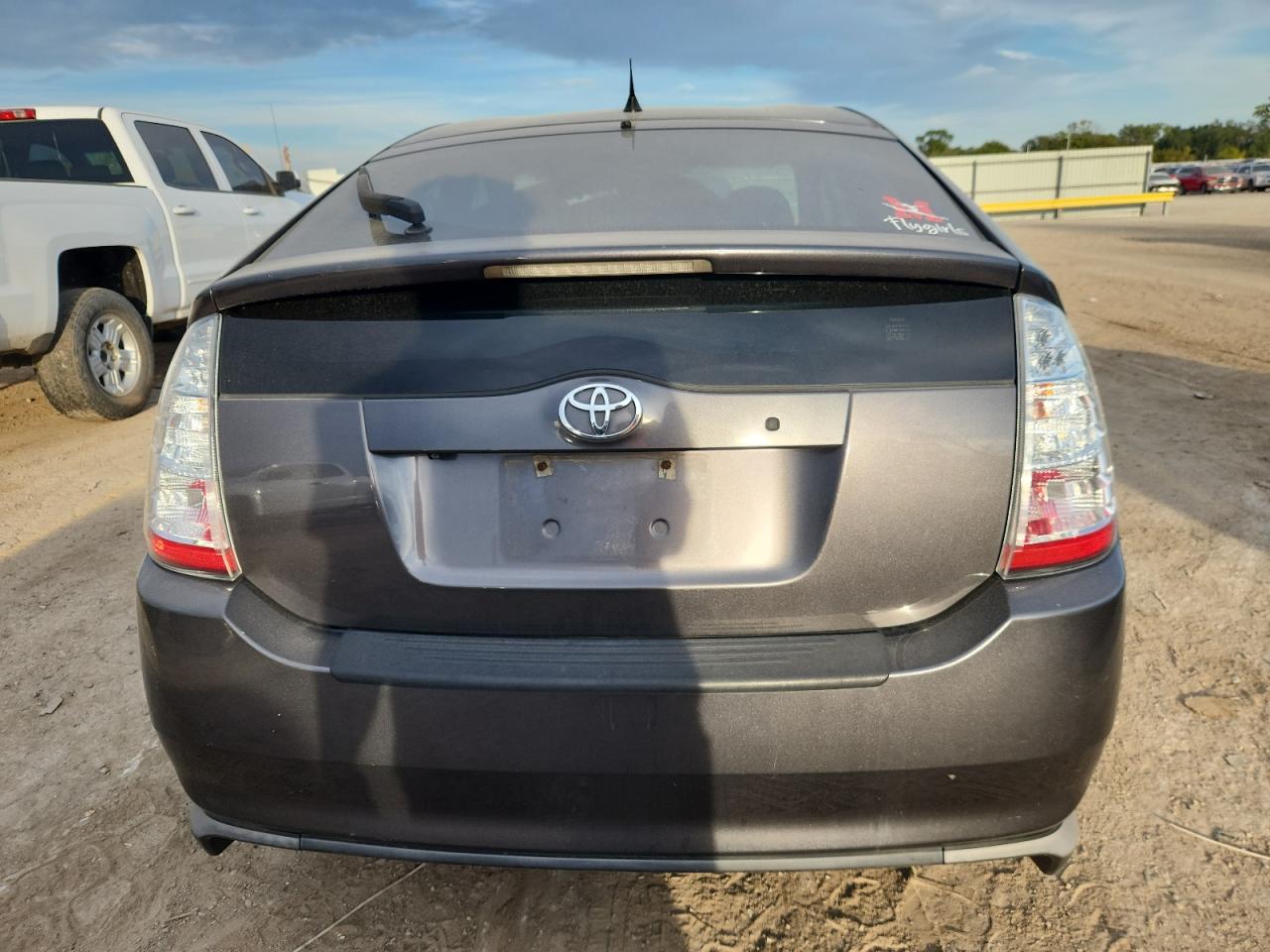 2008 Toyota Prius VIN: JTDKB20U283405529 Lot: 84282455