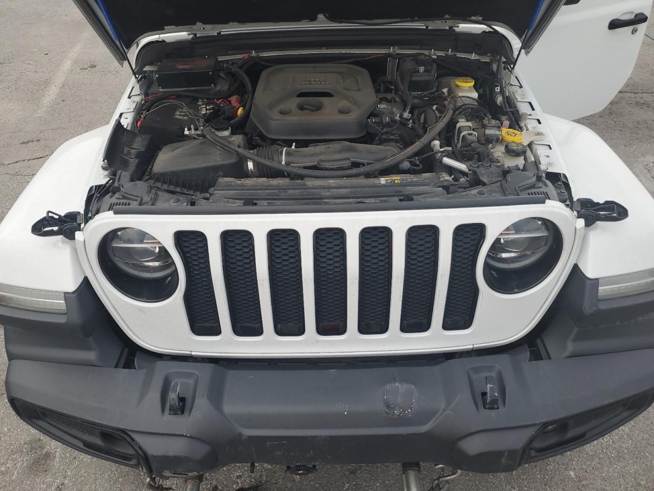 2019 Jeep Wrangler Unlimited Sahara VIN: 1C4HJXEN7KW686194 Lot: 80092205