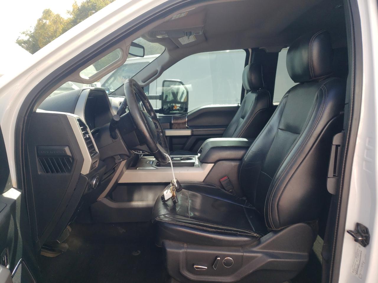 2018 Ford F550 Super Duty VIN: 1FD0X5HT0JEC34842 Lot: 81775735