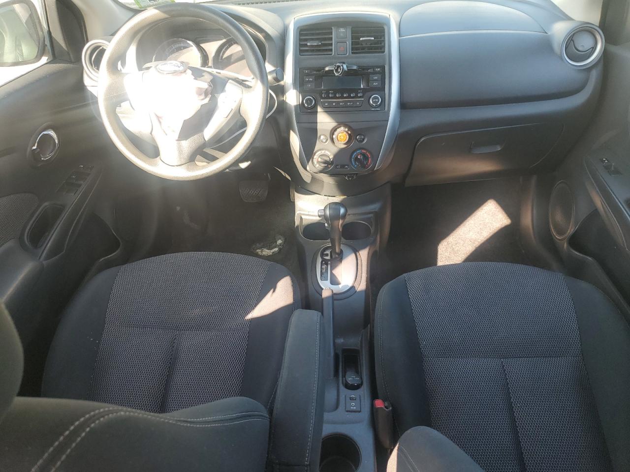 2015 Nissan Versa S VIN: 3N1CN7AP0FL912452 Lot: 80373095