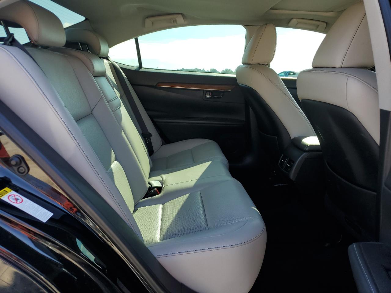 2013 Lexus Es 300H VIN: JTHBW1GG5D2038106 Lot: 82130835
