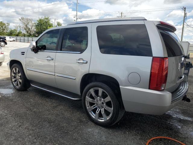  CADILLAC ESCALADE 2013 Srebrny