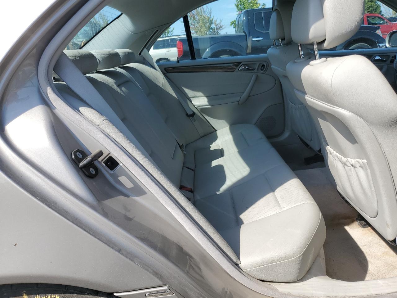 2007 Mercedes-Benz C 230 VIN: WDBRF52HX7F902926 Lot: 71530585