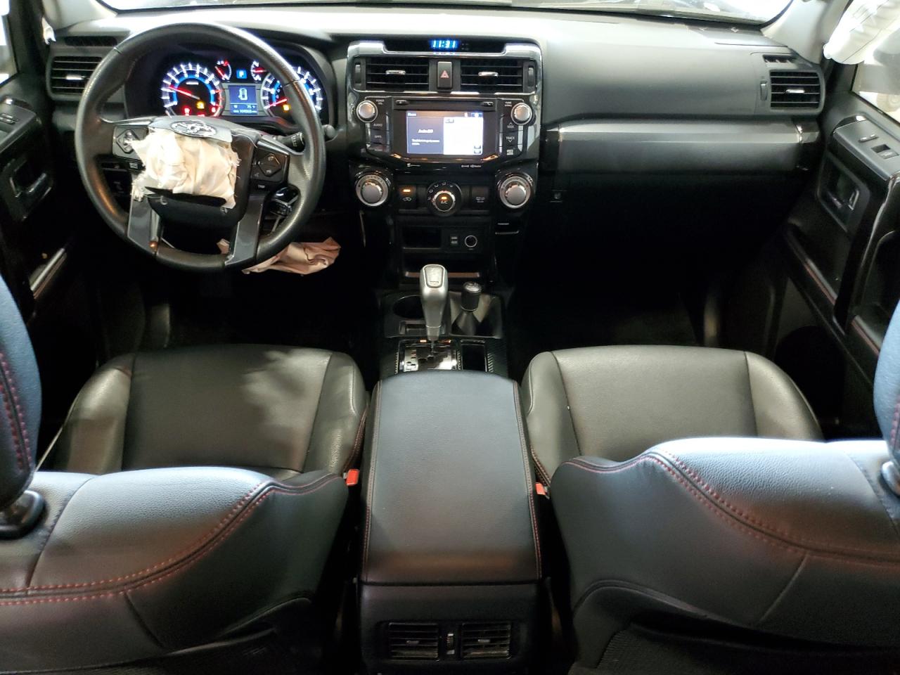 2019 Toyota 4Runner Sr5/Sr5 Premium VIN: JTEBU5JR2K5659772 Lot: 81780525