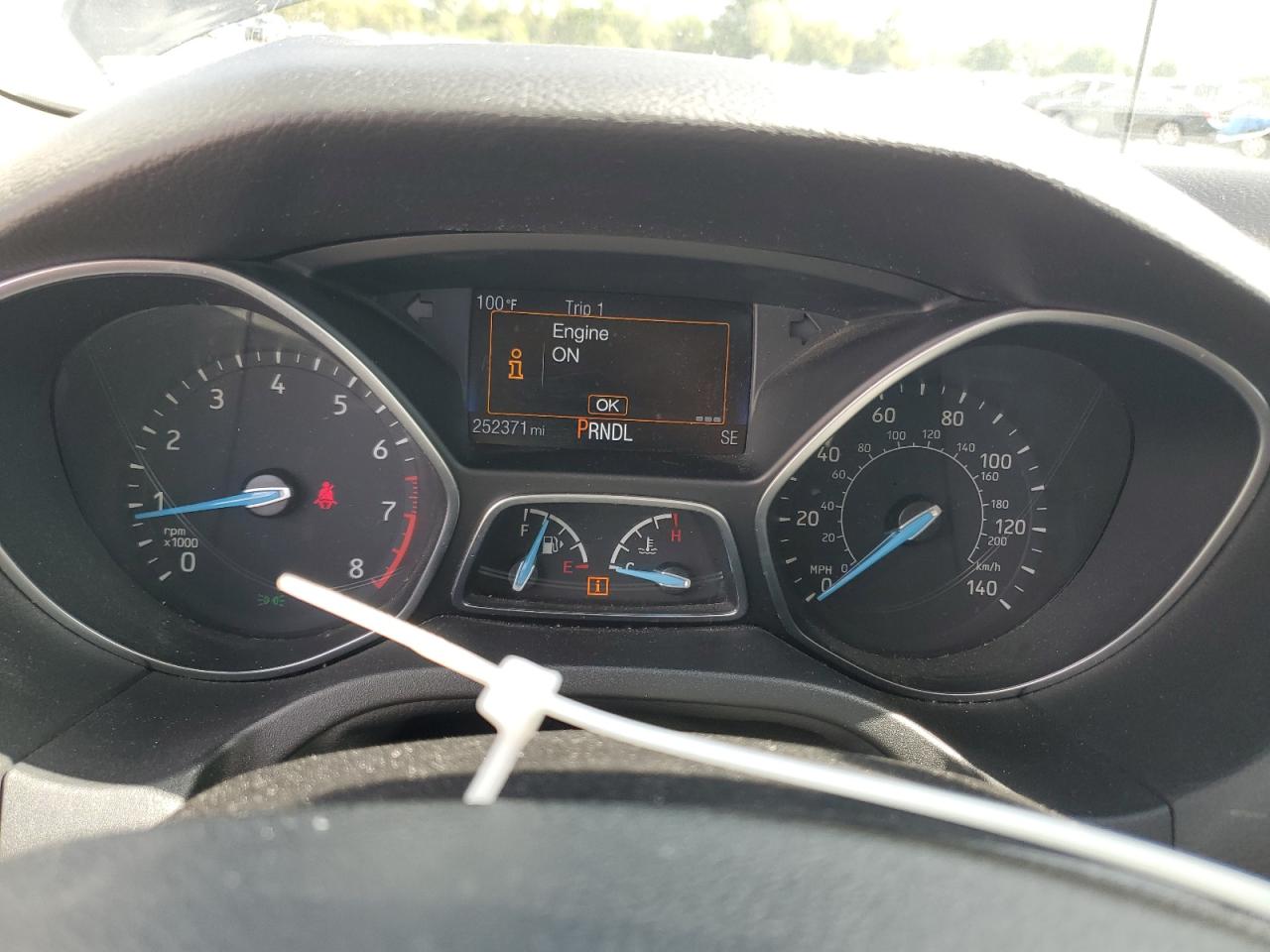 2015 Ford Focus Se VIN: 1FADP3F22FL353425 Lot: 84450935