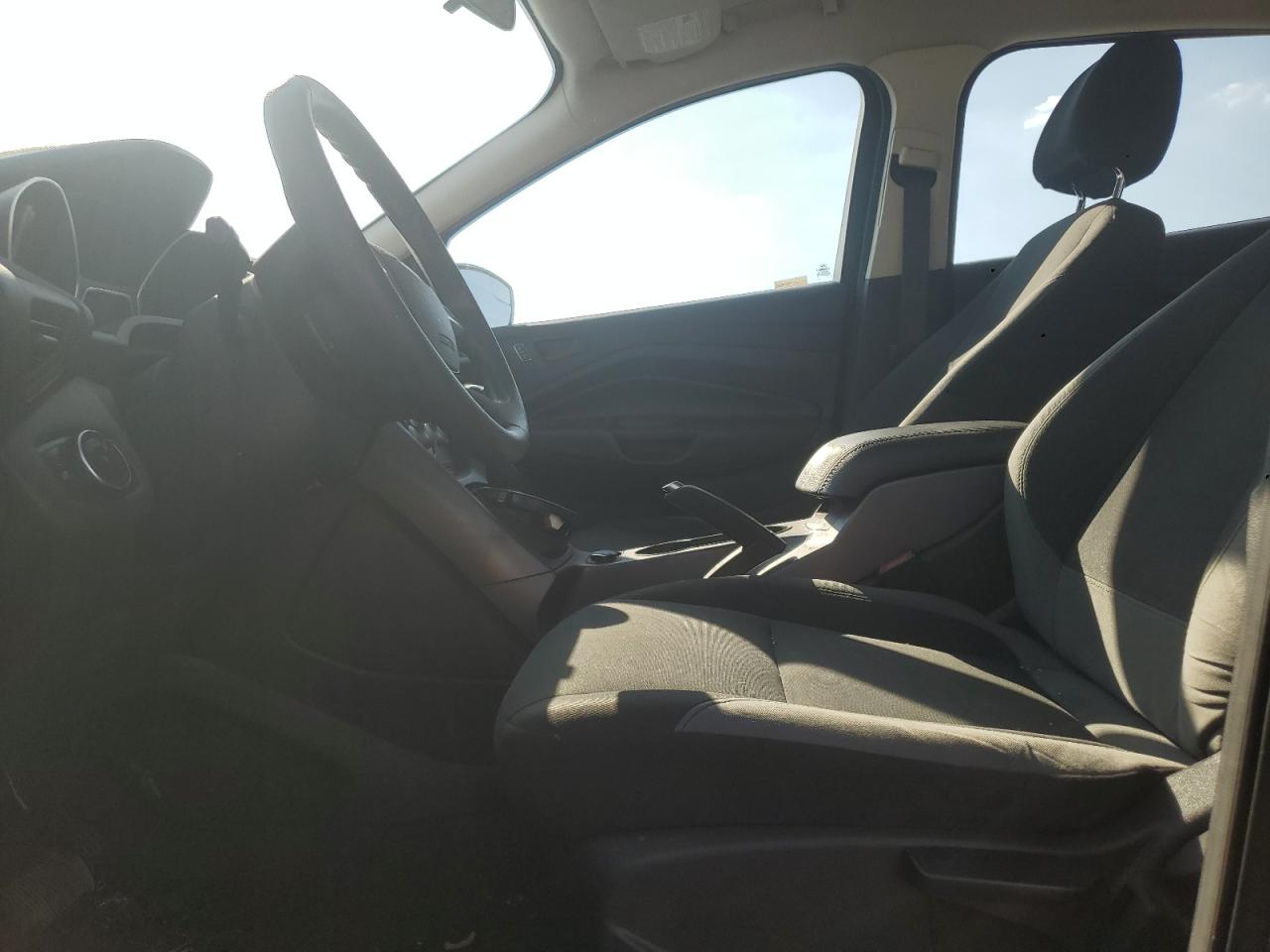 2015 Ford Escape S VIN: 1FMCU0F70FUB17869 Lot: 81260545