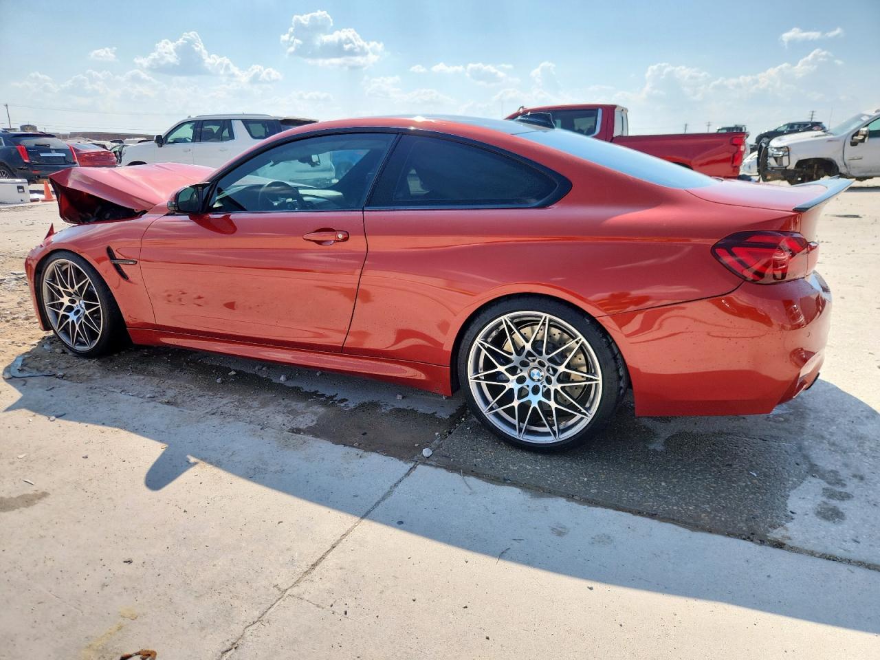 Фото: WBS4Y9C03LFH42786